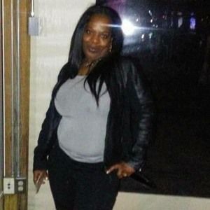 Meet your Posher, Renee